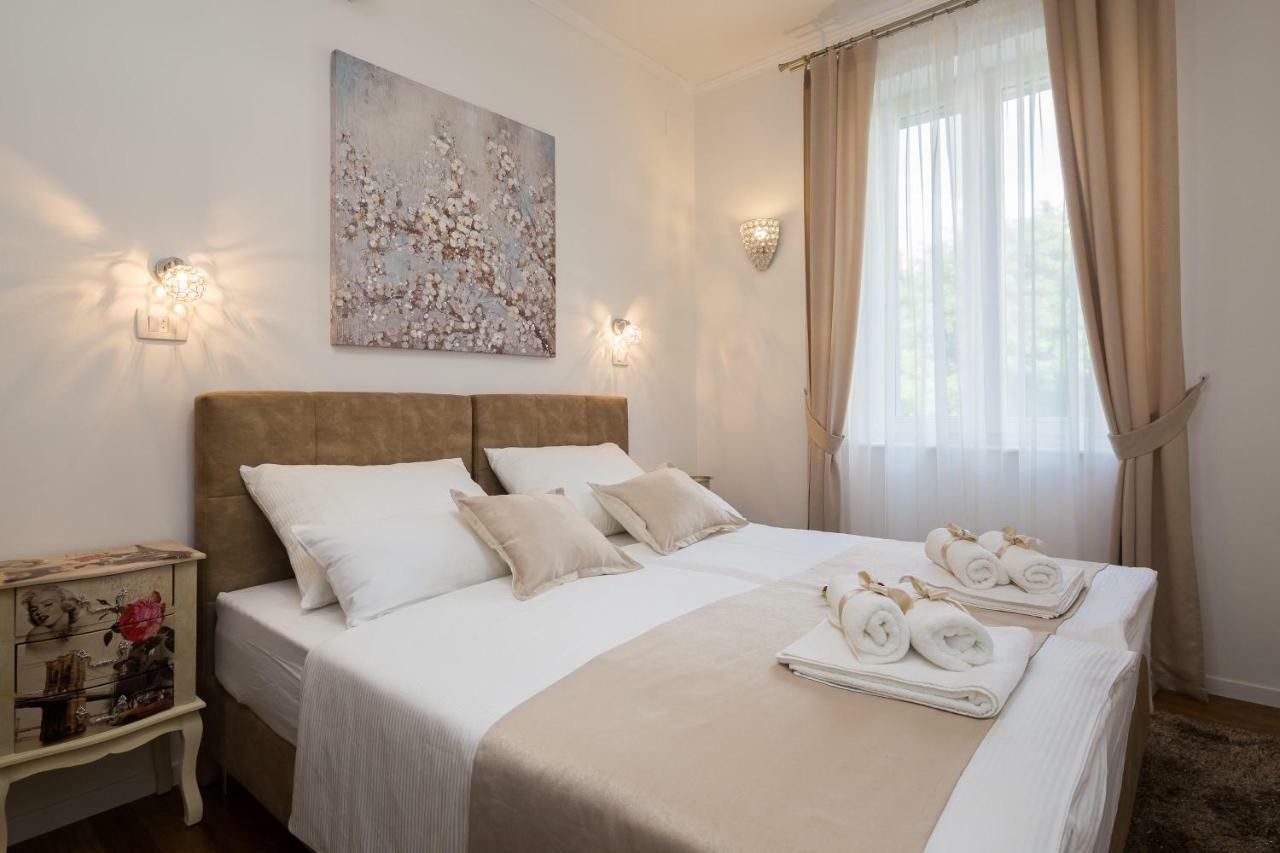 Luxury Apartment Luce Split Extérieur photo