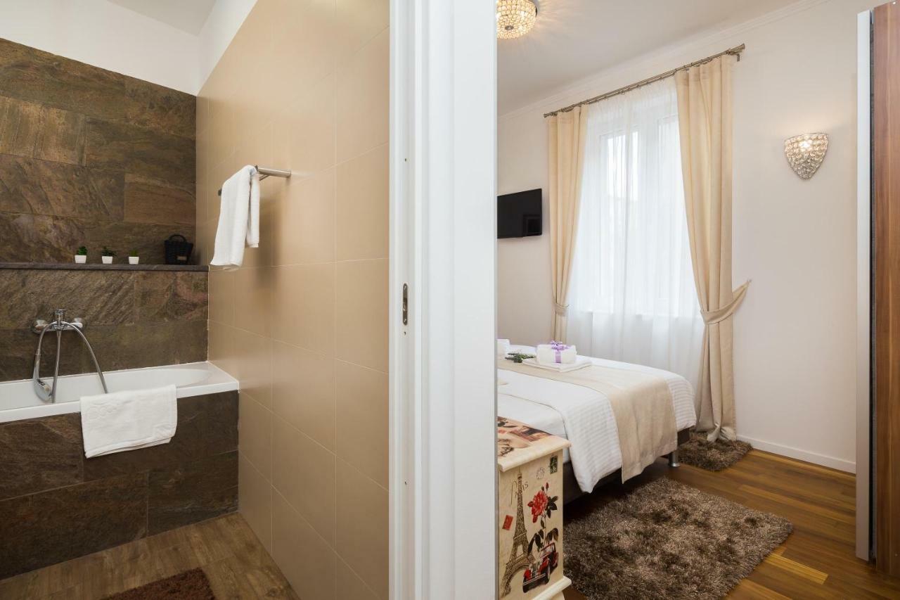 Luxury Apartment Luce Split Extérieur photo