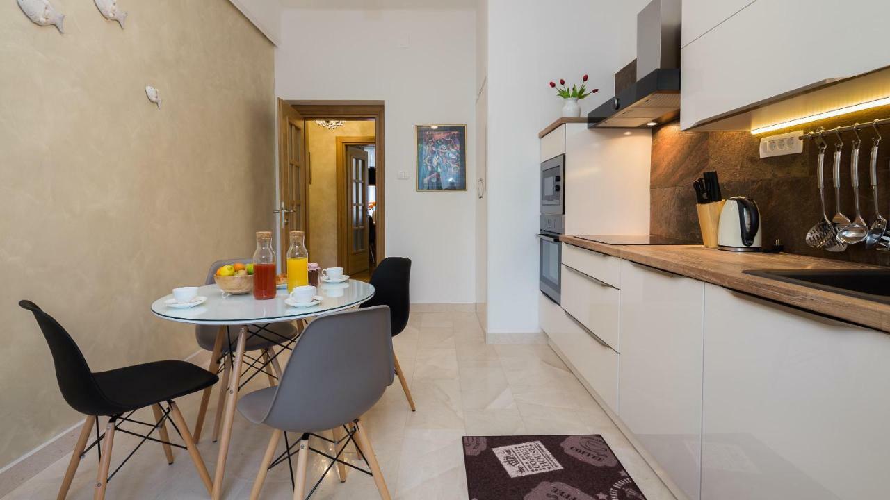 Luxury Apartment Luce Split Extérieur photo